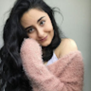 Meet your Posher, Dayna